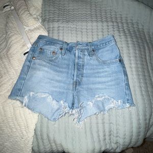 Levi’s 501 shorts